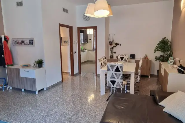 3-room flat in Via dei Mille 39, Cesate - Photo 1