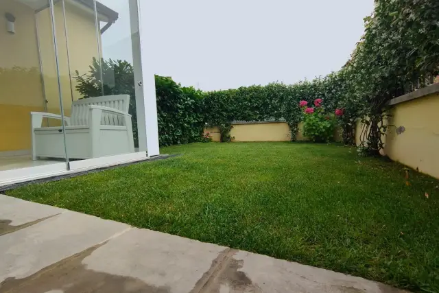 Terraced house in Via Nave 4, Sarzana - Photo 1