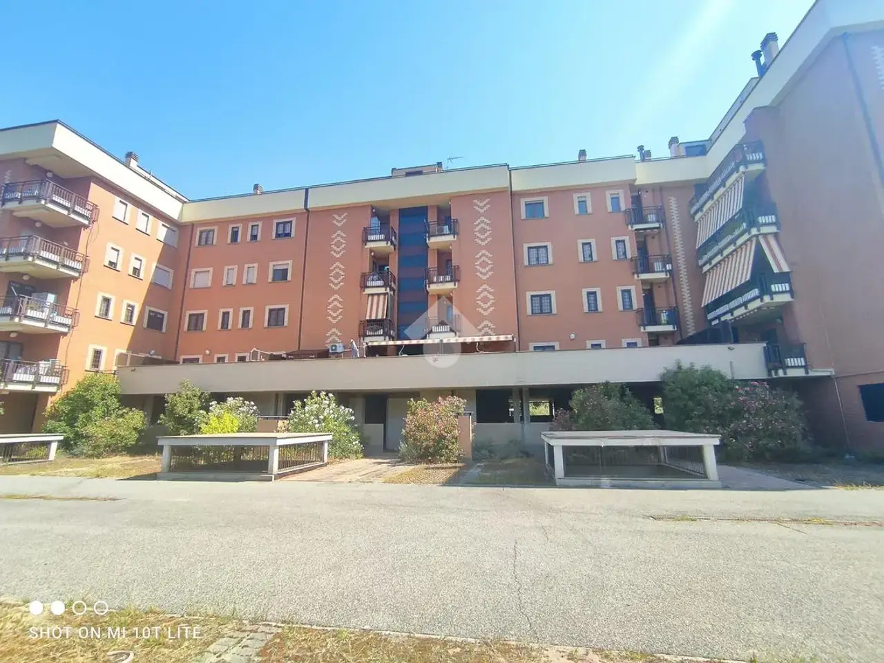 Magazzino in C/6 Via Anagnina 317, Roma, {3} - Foto 1