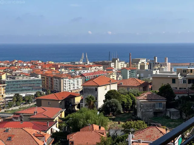 Quadrilocale in Via Sant'Agata 162, Imperia - Foto 1