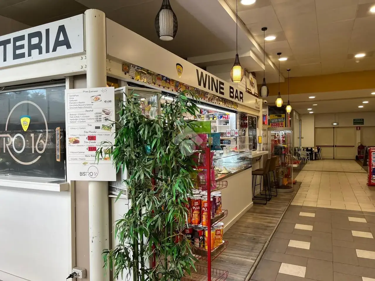 Negozio in Via del Mare, Pomezia, {3} - Foto 1