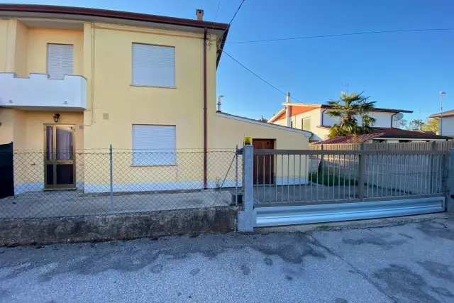 Terraced house, Rovigo - Photo 1