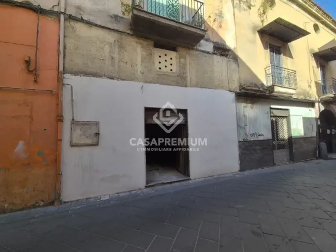 Negozio in Via Trieste E Trento, Acerra, {3} - Foto 2