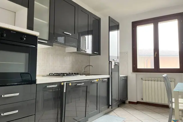 4-room flat in Via Sicilia 10, Curtatone - Photo 1