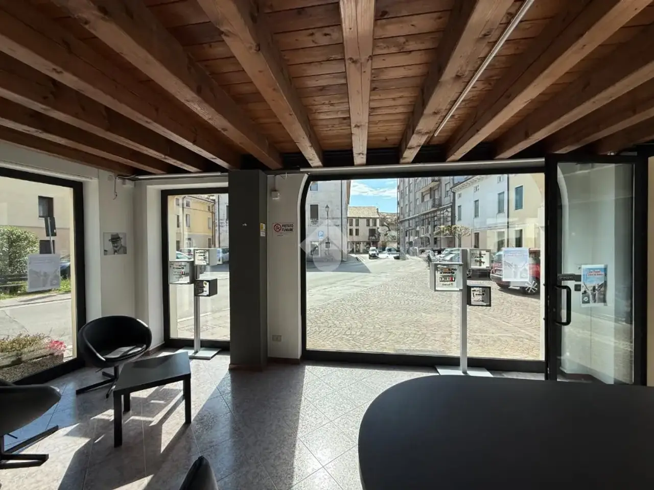 Negozio in Via C. del Prete 89, Thiene, {3} - Foto 2