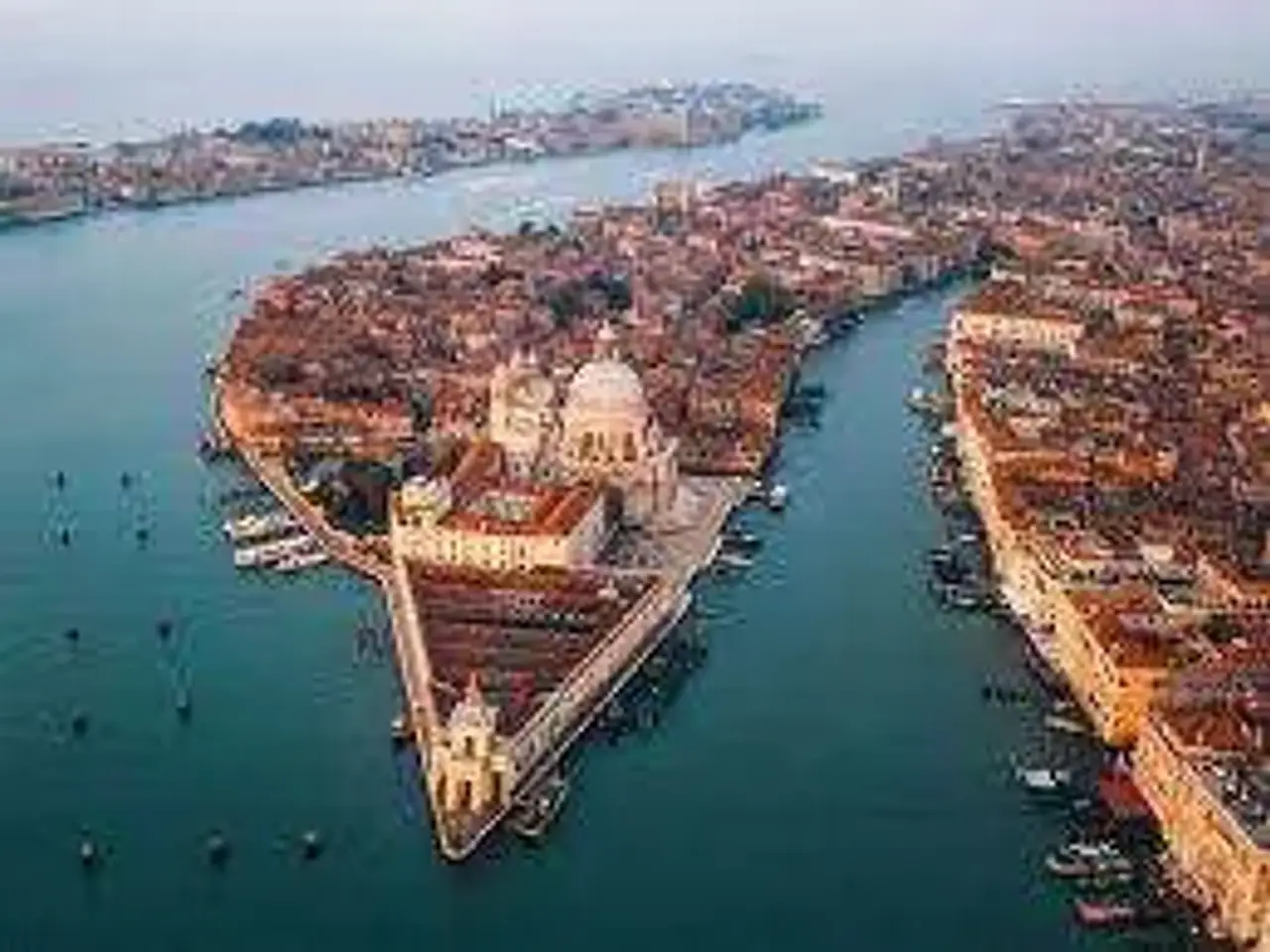 Negozio in Piazza San Marco, Venezia, {3} - Foto 2