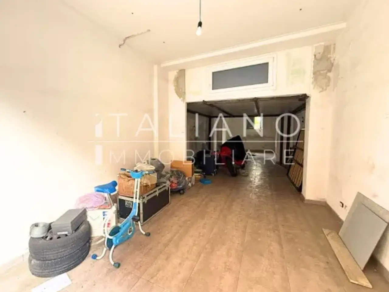 Negozio in Via Colonnello Francesco Bertè 67, Milazzo, {3} - Foto 2