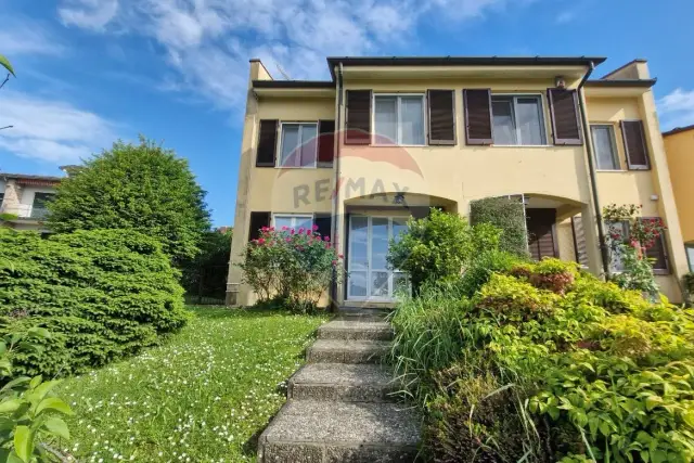 insertion image