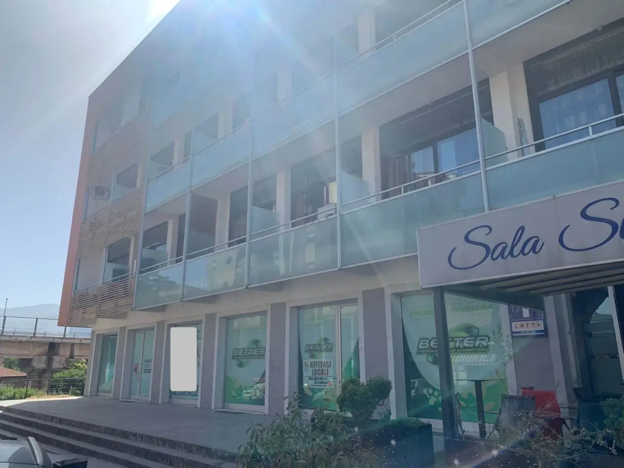 Locale commerciale in Via Bari Rende, Rende, {3} - Foto 1