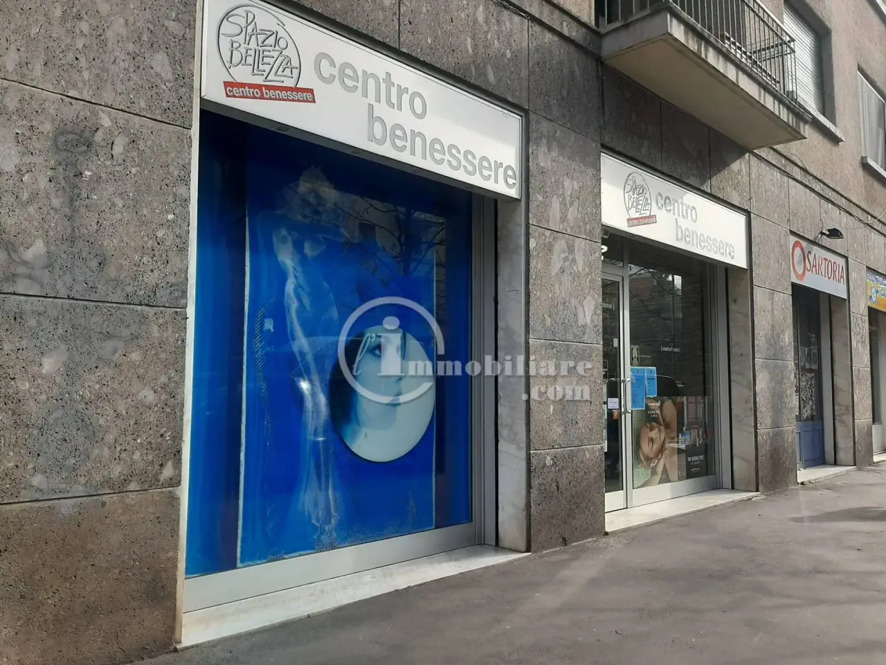 Negozio in Via Marcantonio Colonna 10, Milano, {3} - Foto 2