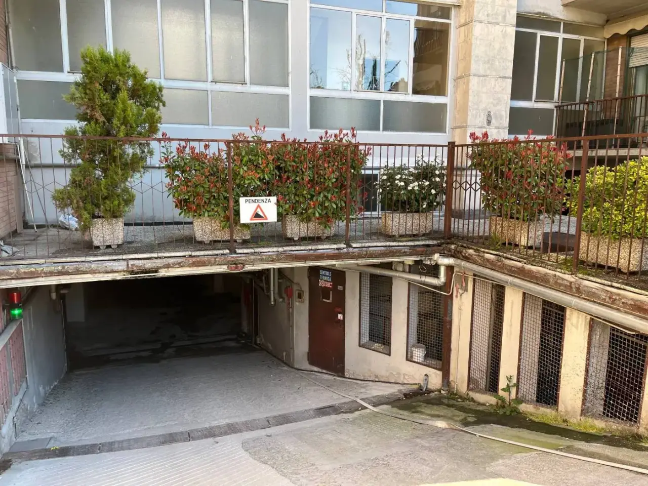 Parcheggio chiuso in Via Podgora, Ferrara, {3} - Foto 1