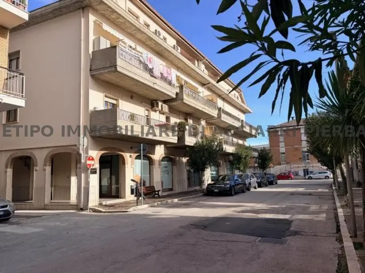 Ufficio in Viale Stazione, Cupra Marittima, {3} - Foto 1