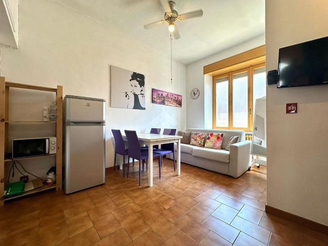 One-room flat in {3}, Via Pasquale Paoli 14 - Photo 1