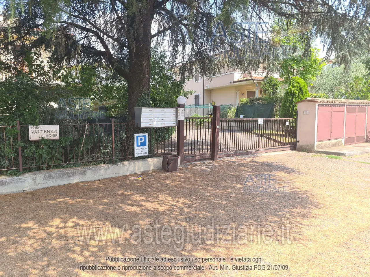 Garage in Via Valtenesi, 93/95, 25080 Mazzano Bs, Italia 93, Mazzano, {3} - Foto 1