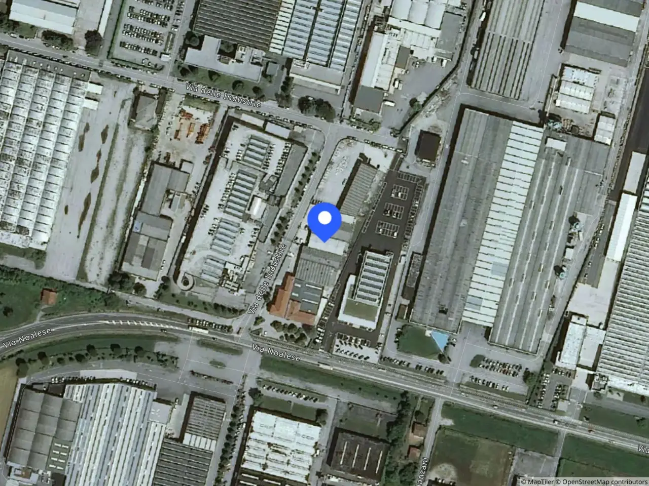 Fabbricato misto in Via delle Industrie, 8/B 8, Santa Maria Di Sala, {3} - Foto 1