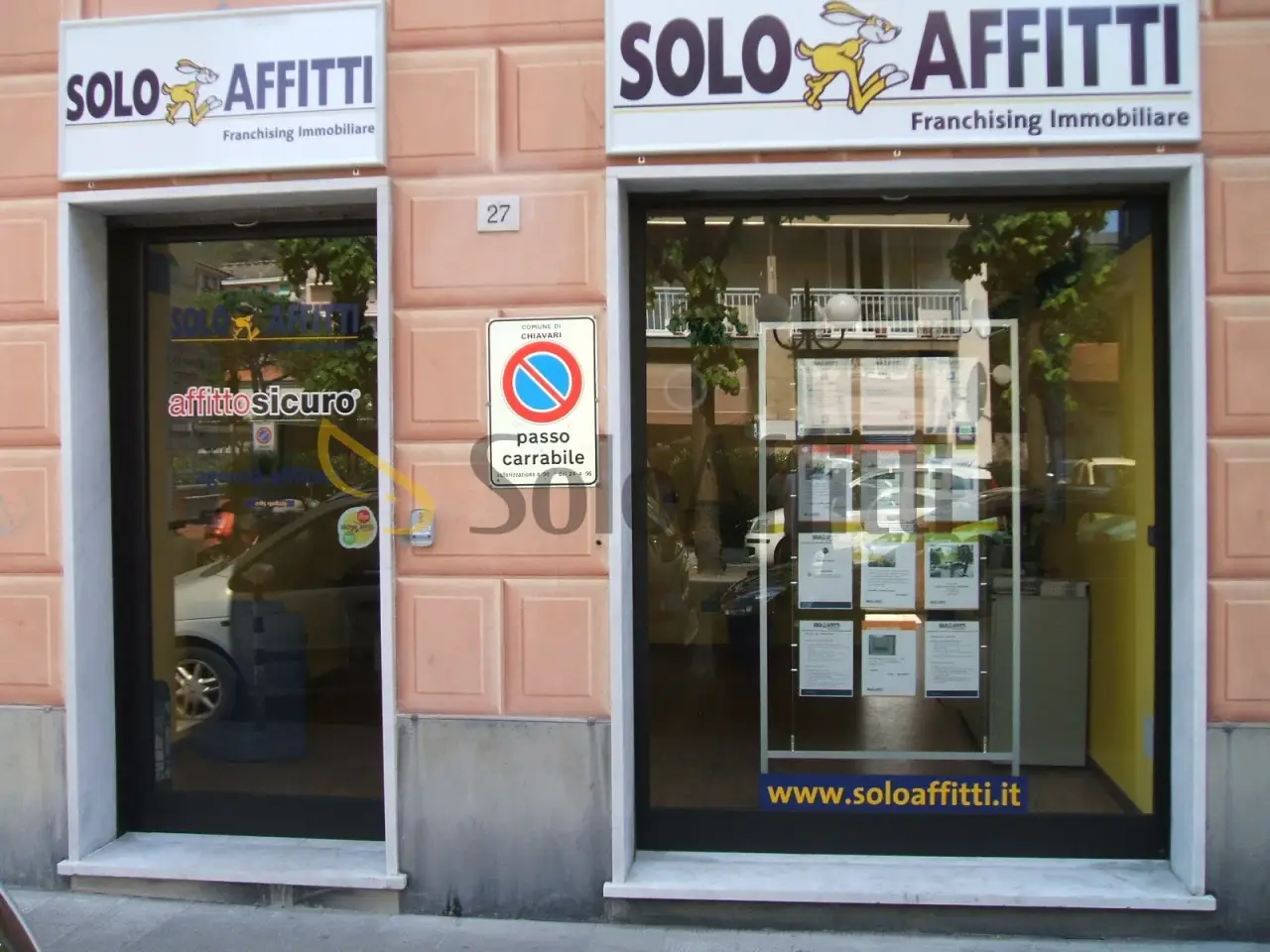 Parcheggio chiuso in , Chiavari, {3} - Foto 1