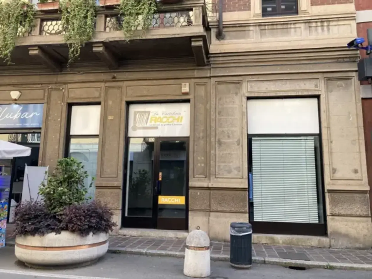Esercizio commerciale in Novara, Piemonte, 28100, Italia, Novara, {3} - Foto 2