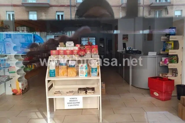 Geschäft in Via Antonio Salandra , Pesaro - Foto 1