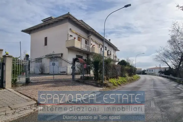 Apartament in Via dei Sanniti 109, Atri - Photo 1