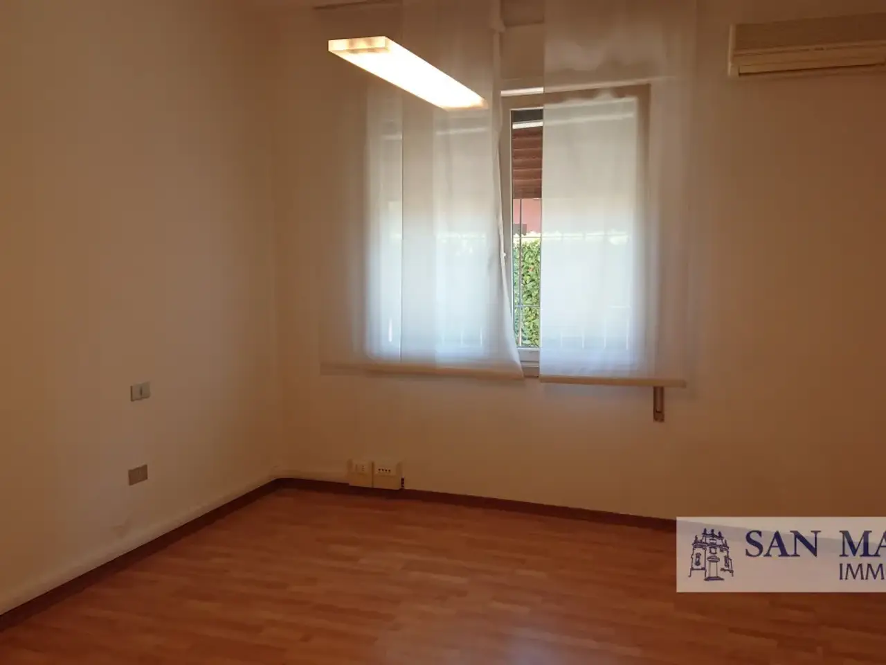 Ufficio in Strada Pasubio, Vicenza, {3} - Foto 1