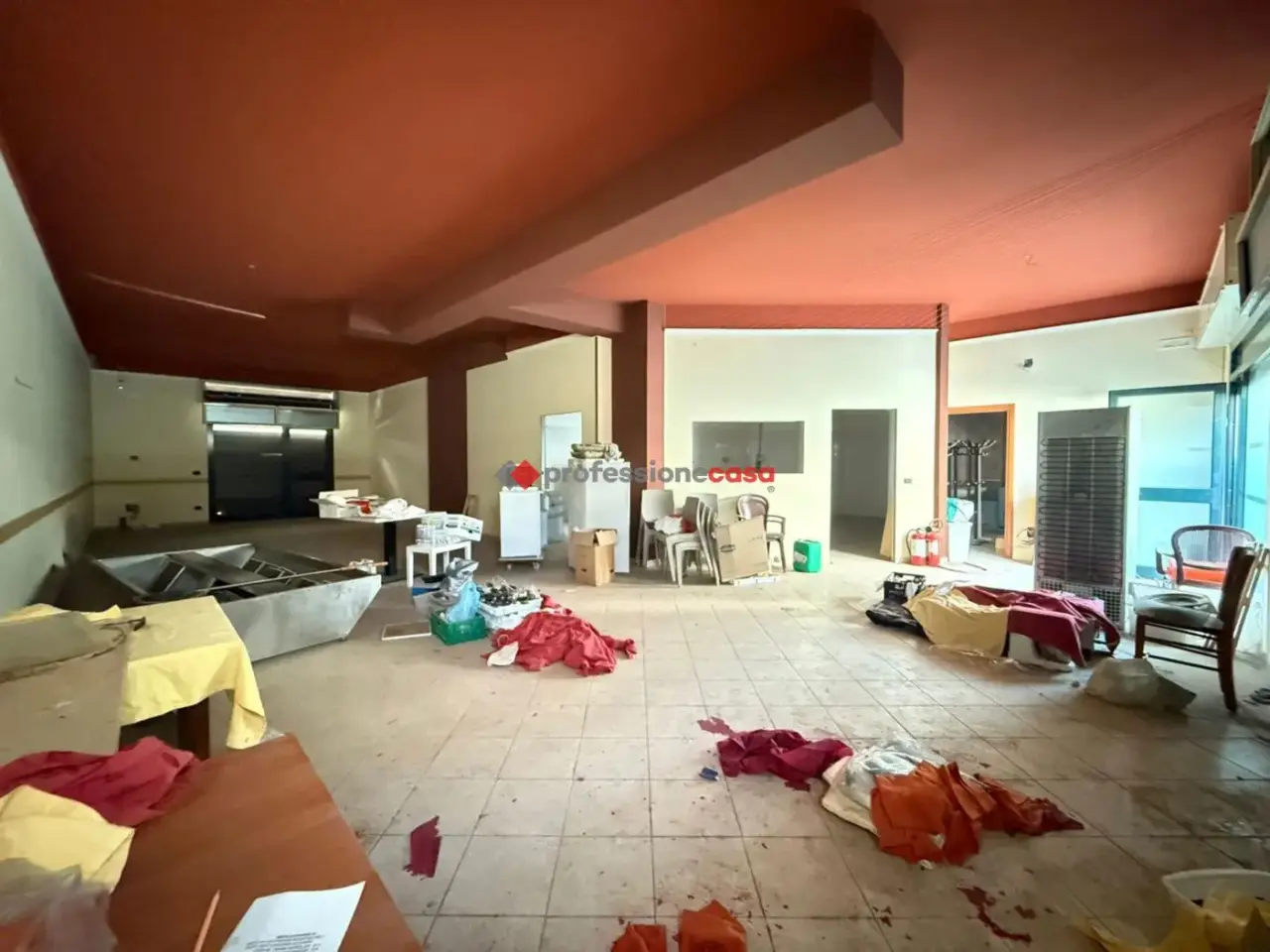 Negozio in Viale degli Artigiani 48, Foggia, {3} - Foto 2
