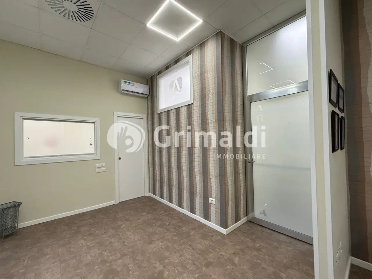 Ufficio in Corso Garibaldi 33, Salerno, {3} - Foto 2