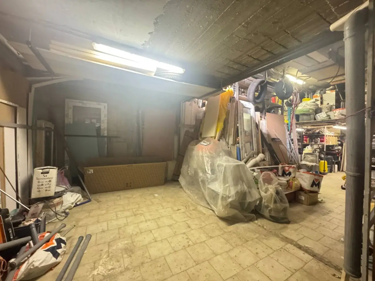 Magazzino in Via delle Camelie 15, Cologno Monzese, {3} - Foto 2