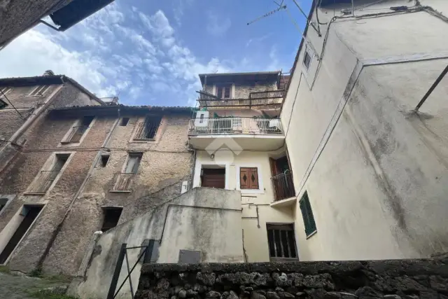 Bilocale in Via delle Morre 7, Subiaco - Foto 1