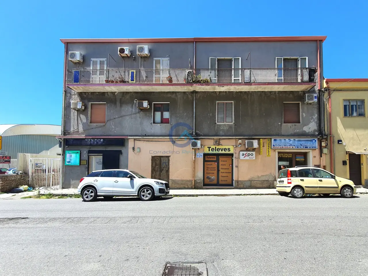 Negozio in Via Nazionale 125, Catanzaro, {3} - Foto 1