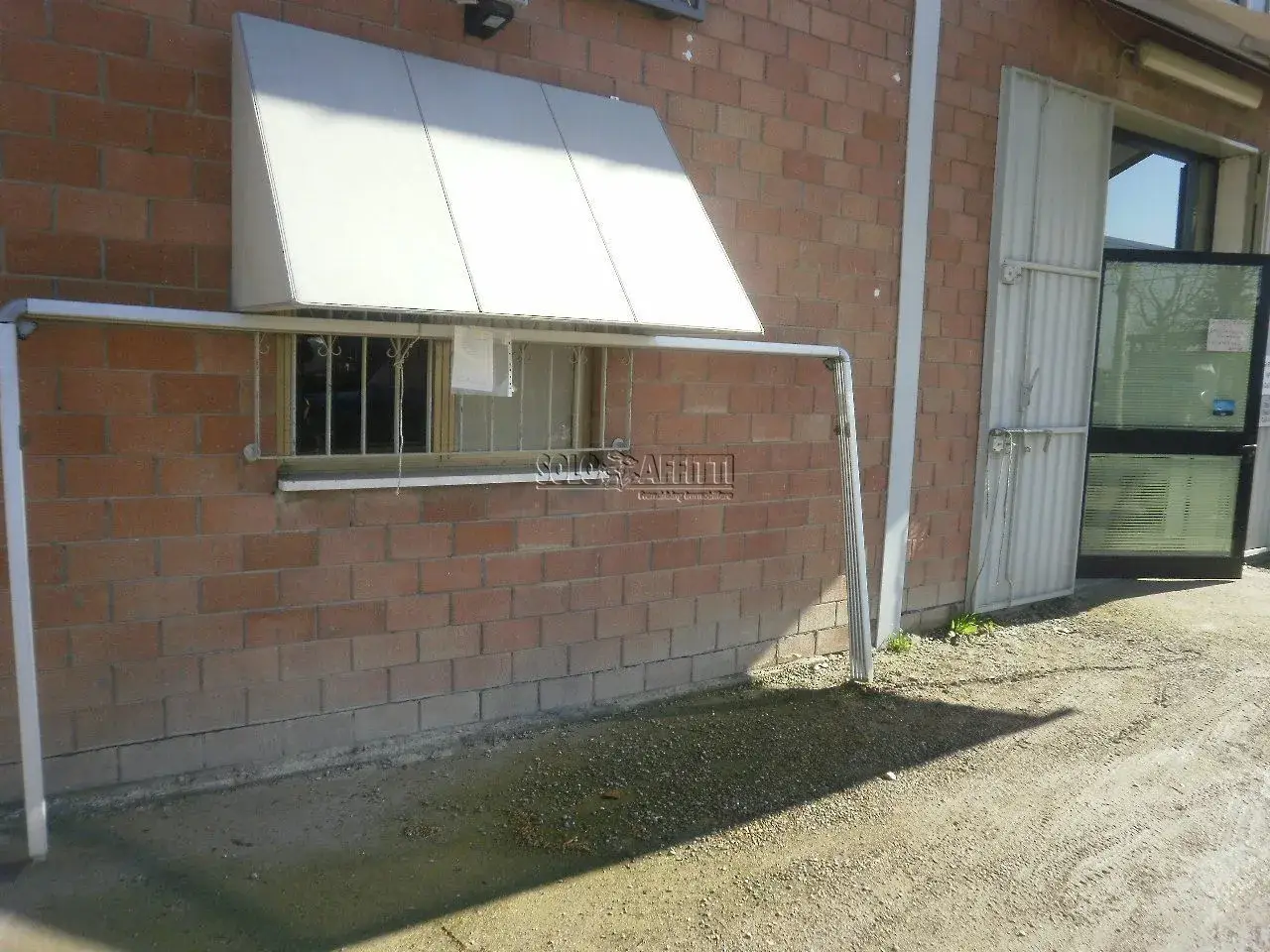 Capannone in Via Carpi Ravarino, Soliera, {3} - Foto 1