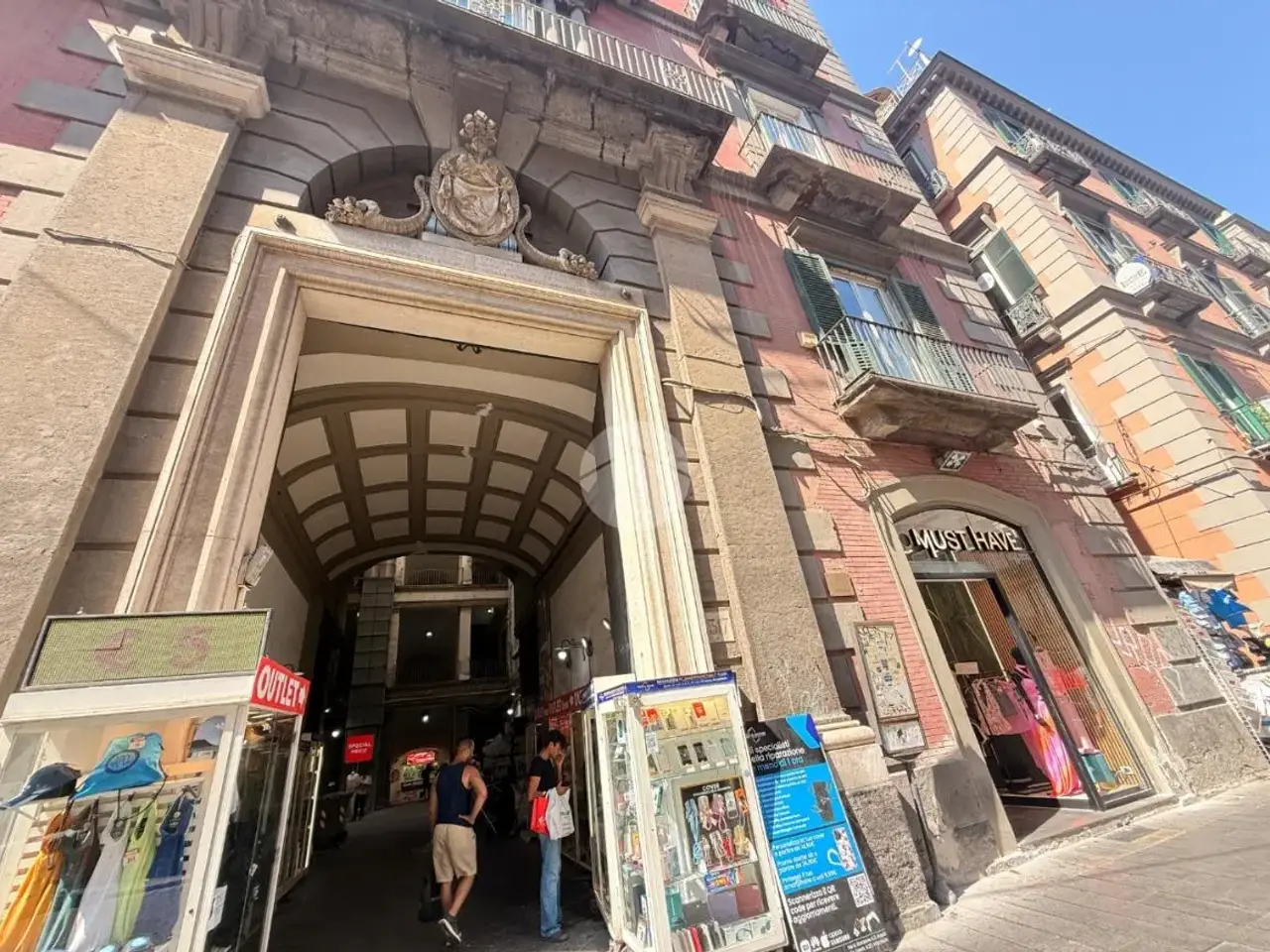 Ufficio in Via Toledo 317, Napoli, {3} - Foto 2