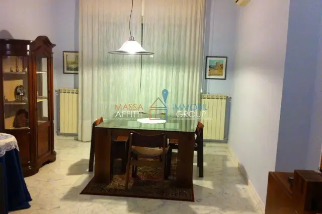 Apartament in {3}, Piazza Gino Menconi 5 - Photo 1