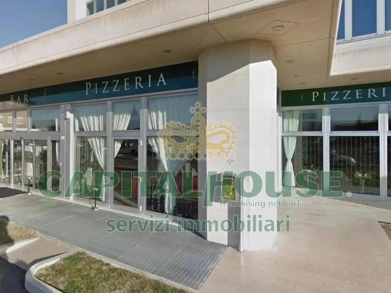 Negozio in Via Ugo Lambertini 6, Imola, {3} - Foto 2