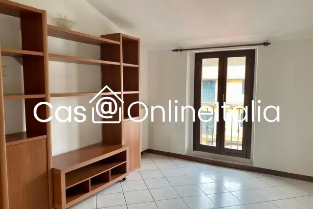 Vierzimmerwohnung in Via Pistoiese 606, Prato - Foto 1