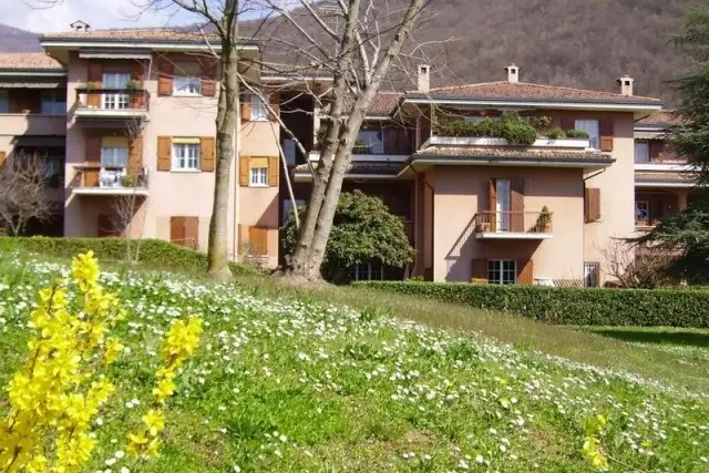 Quadrilocale in Via Gaetano Donizetti 25, Concesio - Foto 1