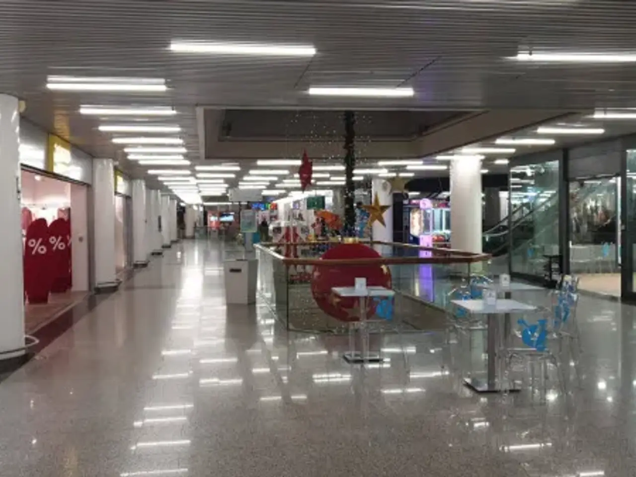 Negozio in Via Mario Rigamonti, Roma, {3} - Foto 1