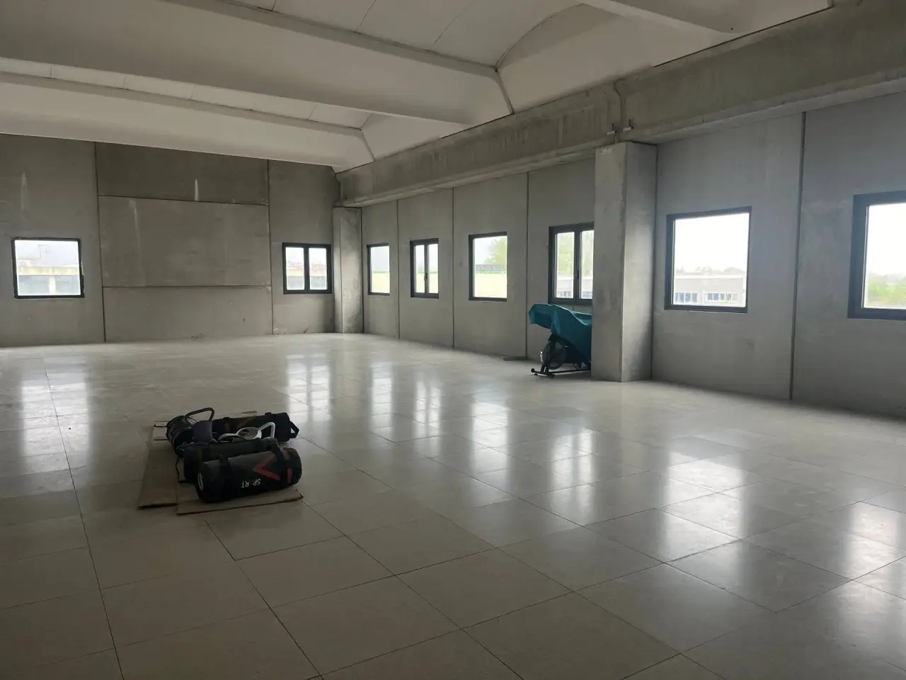 Esercizio commerciale in Via Ulisse Aldovrandi 5, Pisa, {3} - Foto 2