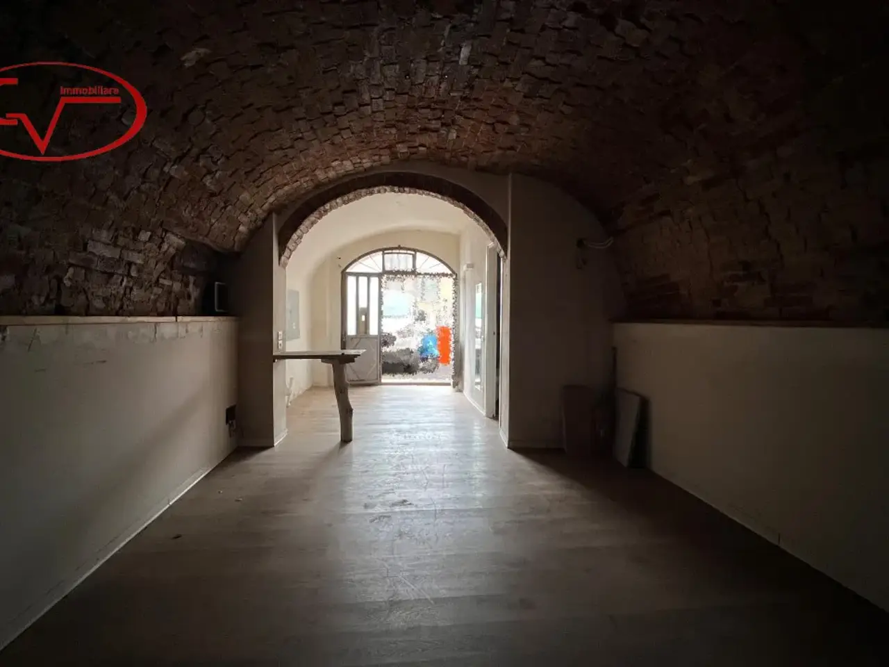 Magazzino in Via della Ginestra, Montevarchi, {3} - Foto 2