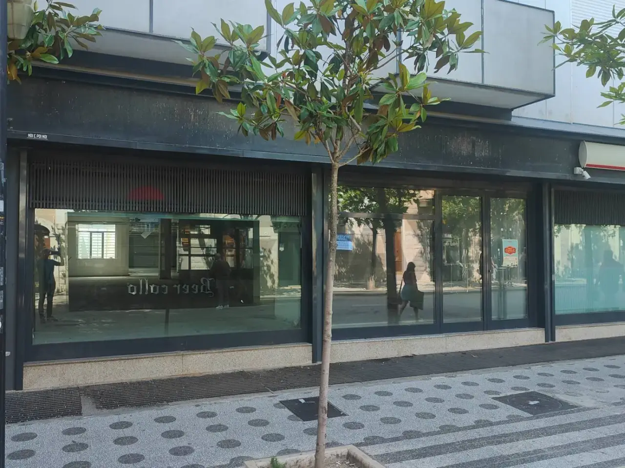 Negozio in , Andria, {3} - Foto 1
