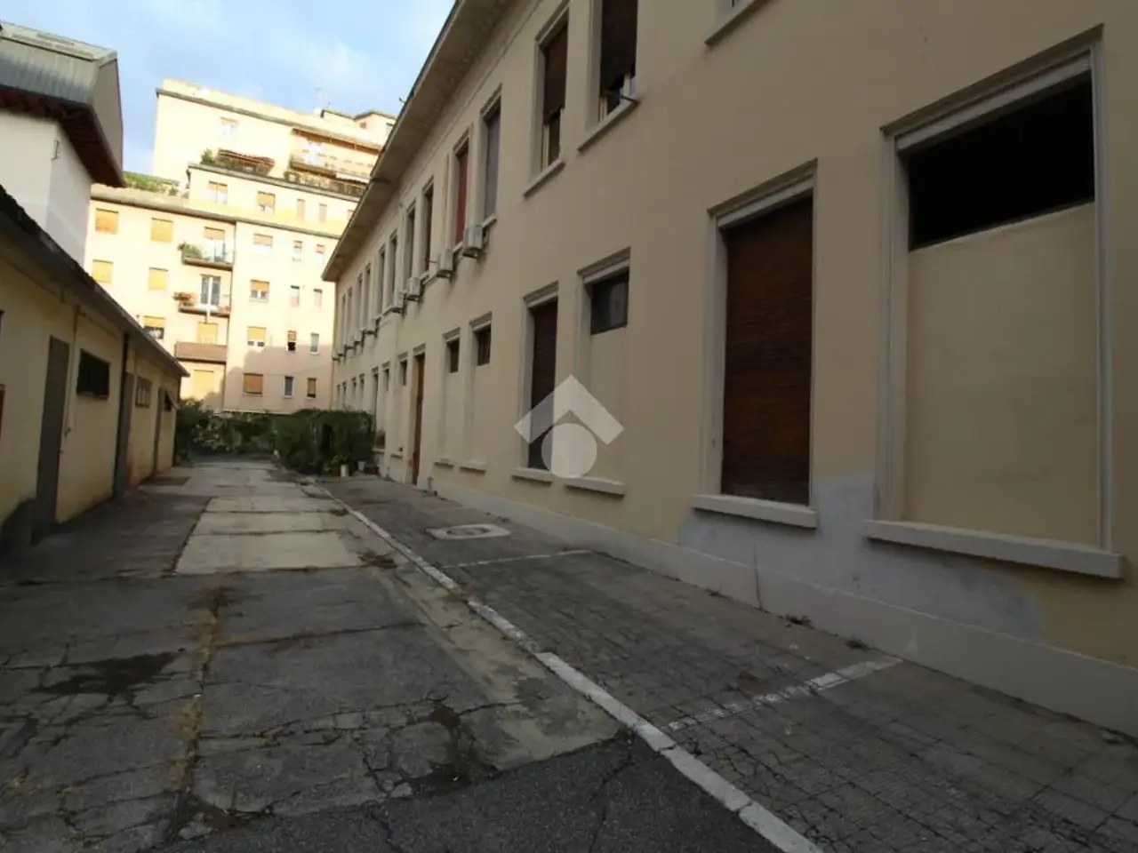 Negozio in Vicolo della Stazione 2, Brescia, {3} - Foto 1