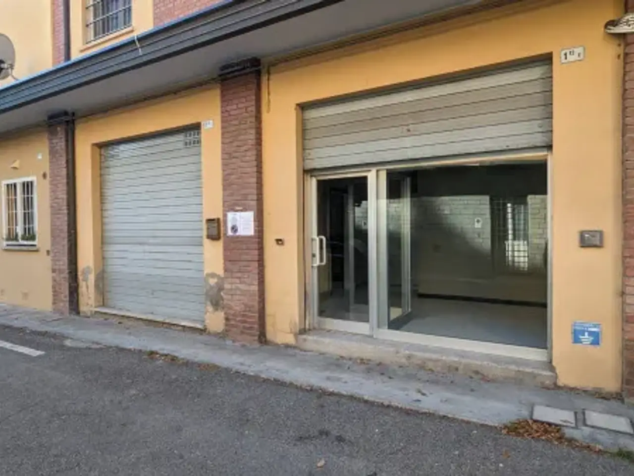 Ufficio in Via di Ravone 1/12, Bologna, {3} - Foto 1