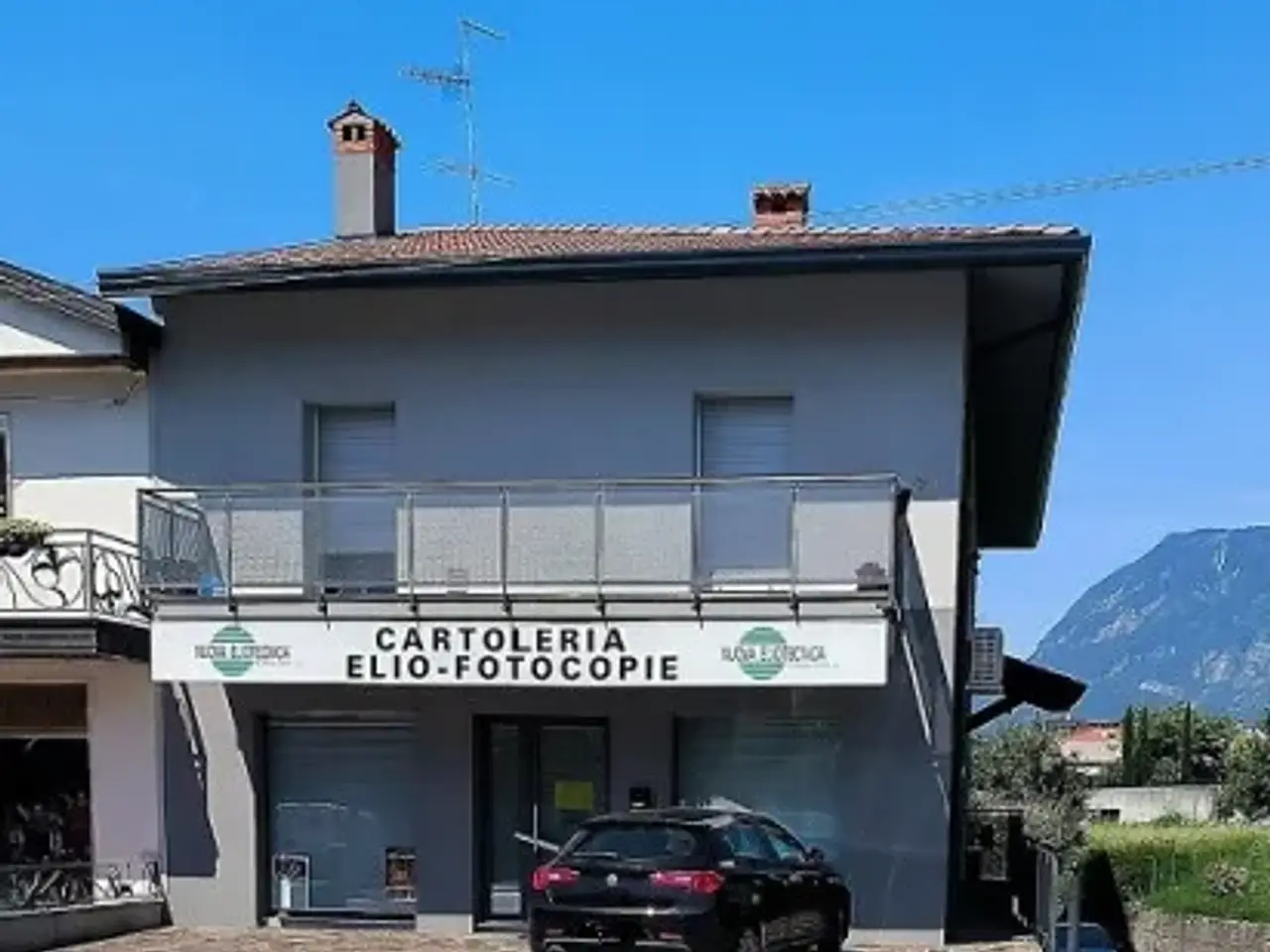 Negozio in Via Dante Alighieri 126, Gemona Del Friuli, {3} - Foto 1