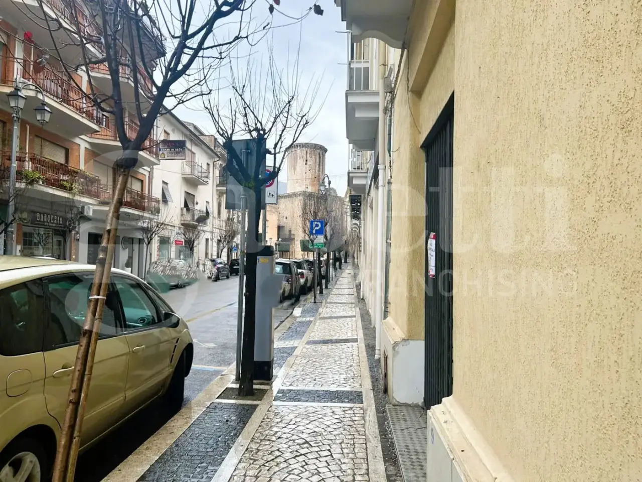 Negozio in Corso Italia 25, Fondi, {3} - Foto 2