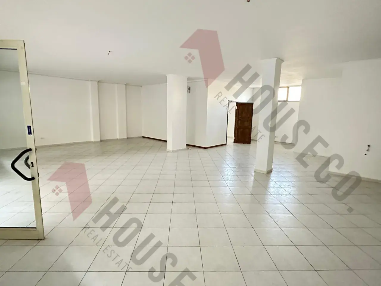 Palazzina commerciale in Via Portogallo Snc, Quartu Sant'Elena, {3} - Foto 2