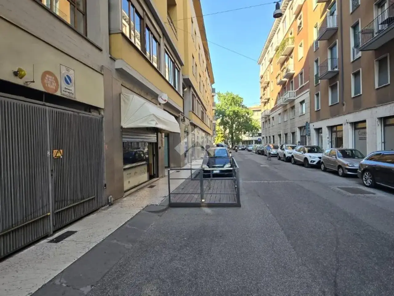 Negozio in Via Caserma Ospital Vecchio 9, Verona, {3} - Foto 2