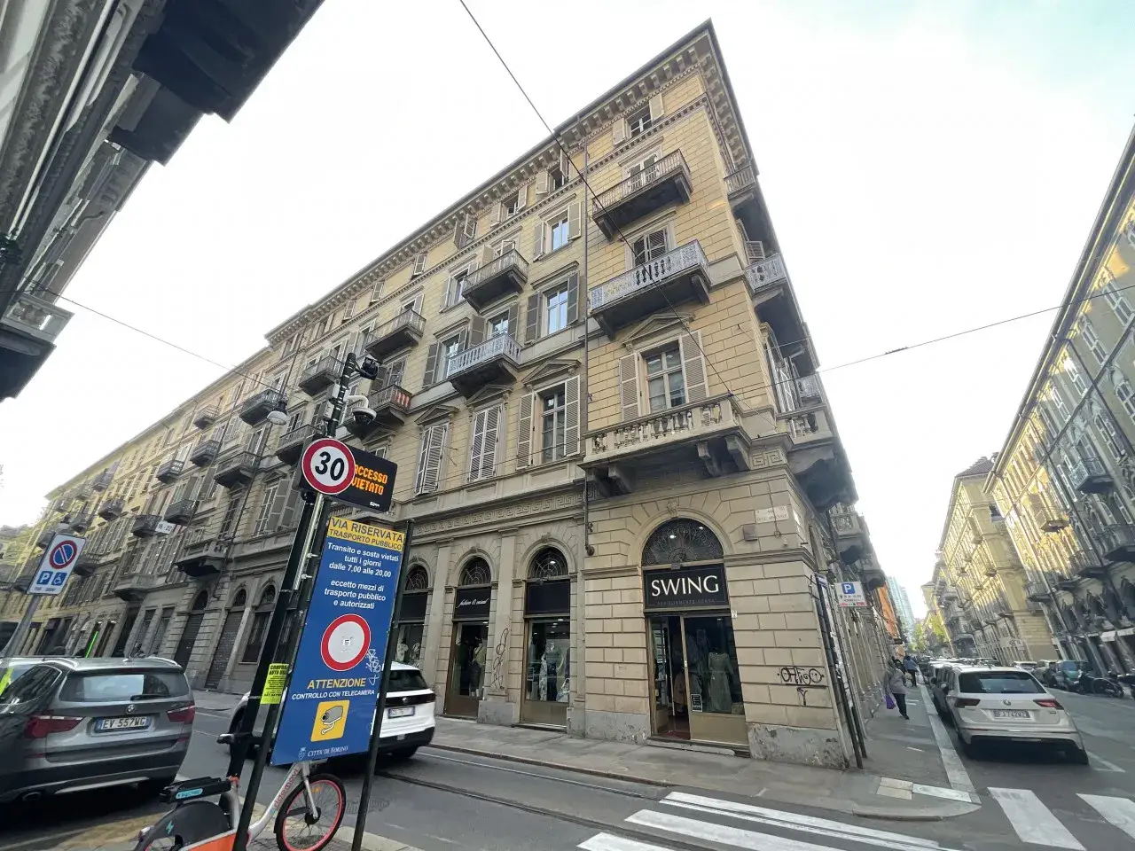 Bar in Via Arsenale 35, Torino, {3} - Foto 2