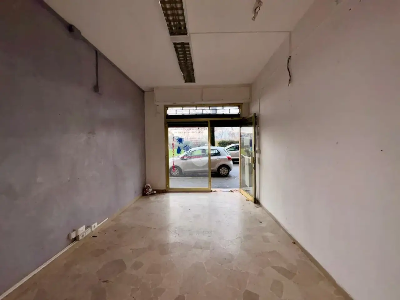 Negozio in Via dell'Argingrosso 81, Firenze, {3} - Foto 2