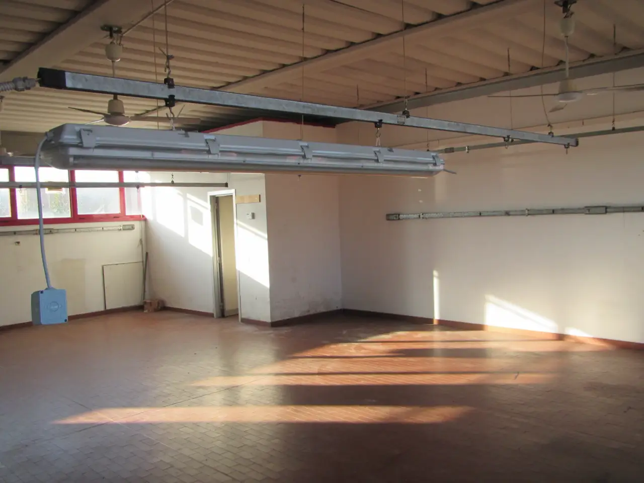 Palazzina commerciale in Via del Padule 22, Scandicci, {3} - Foto 1