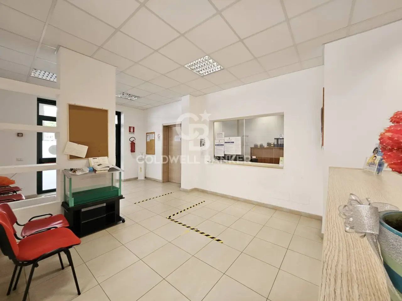 Ufficio in Vico Cairoli 34-36-38, Ragusa, {3} - Foto 1