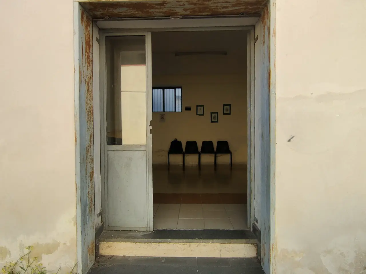 Negozio in Via Pendio Monteruscello, Pozzuoli, {3} - Foto 1